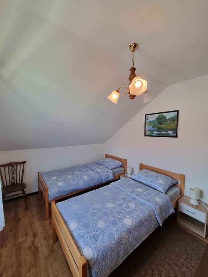 Apartman Dubravcic Daire Otočac Dış mekan fotoğraf