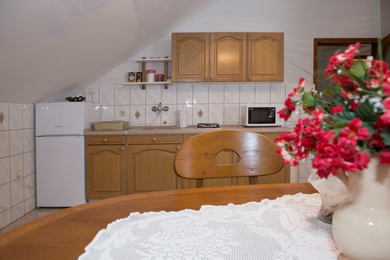 Apartman Dubravcic Daire Otočac Dış mekan fotoğraf