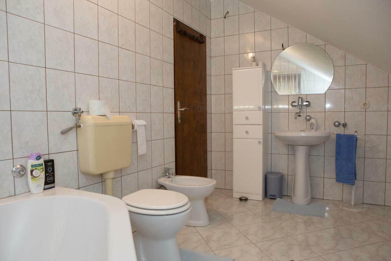 Apartman Dubravcic Daire Otočac Dış mekan fotoğraf
